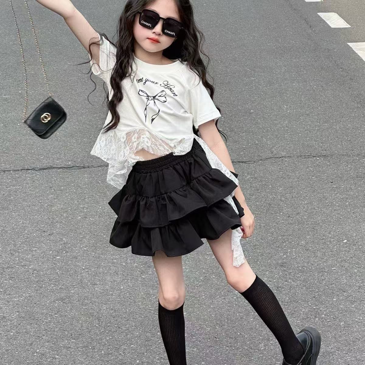 Summer Clothing For Teen Girls - 女の子服セット夏の新しいレーススプライスレターボウプリントシャツ+ティアードスカート2ピーススーツ十代の女の子のためのスタイリッシュな衣装