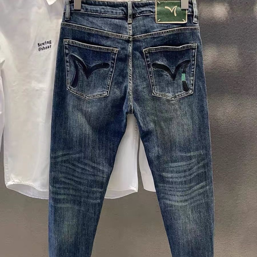 Summer Clothing Trends 2025 - メンズウェア レトロジーンズ メンズ 春夏 2025 新作