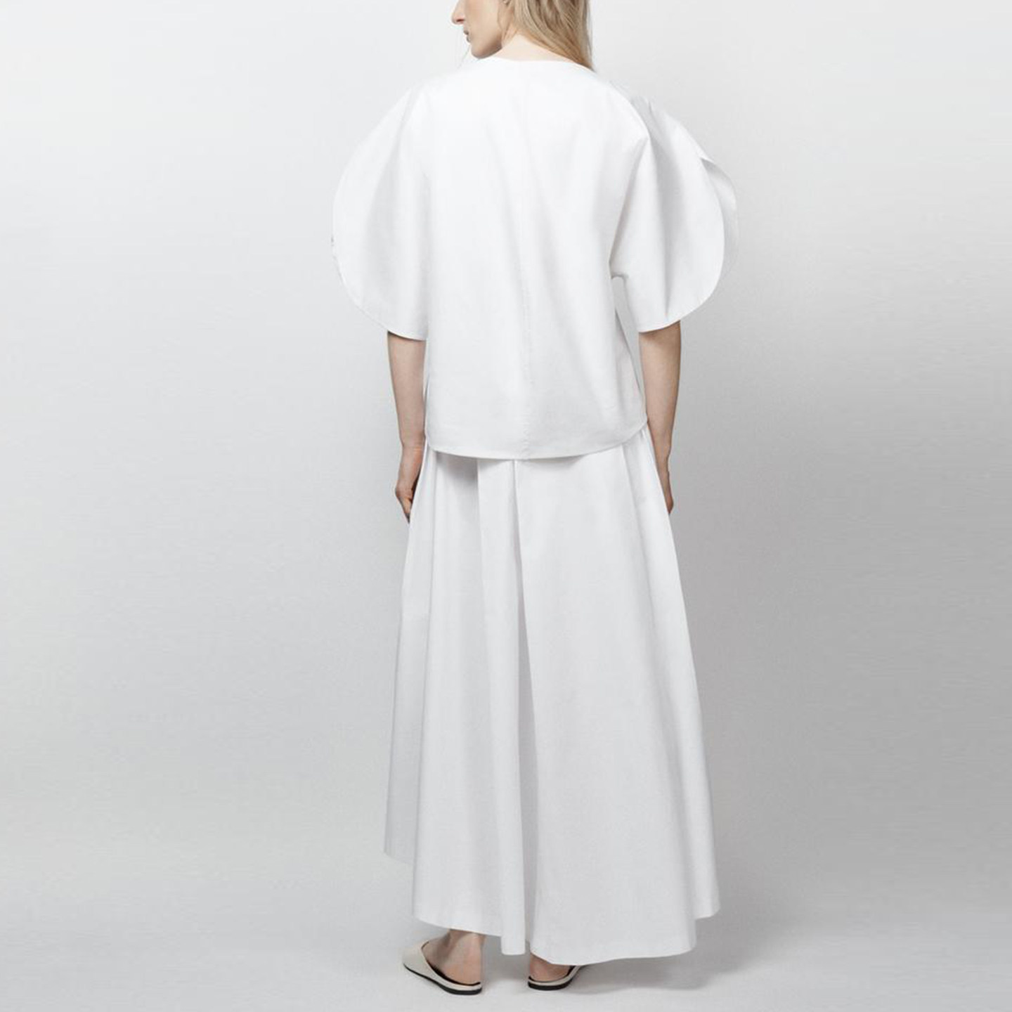 ファッショナブルな白いルーズシャツ、女性用夏服、ワイドスリー - Summer Line Clothing Brand のレビューと価格