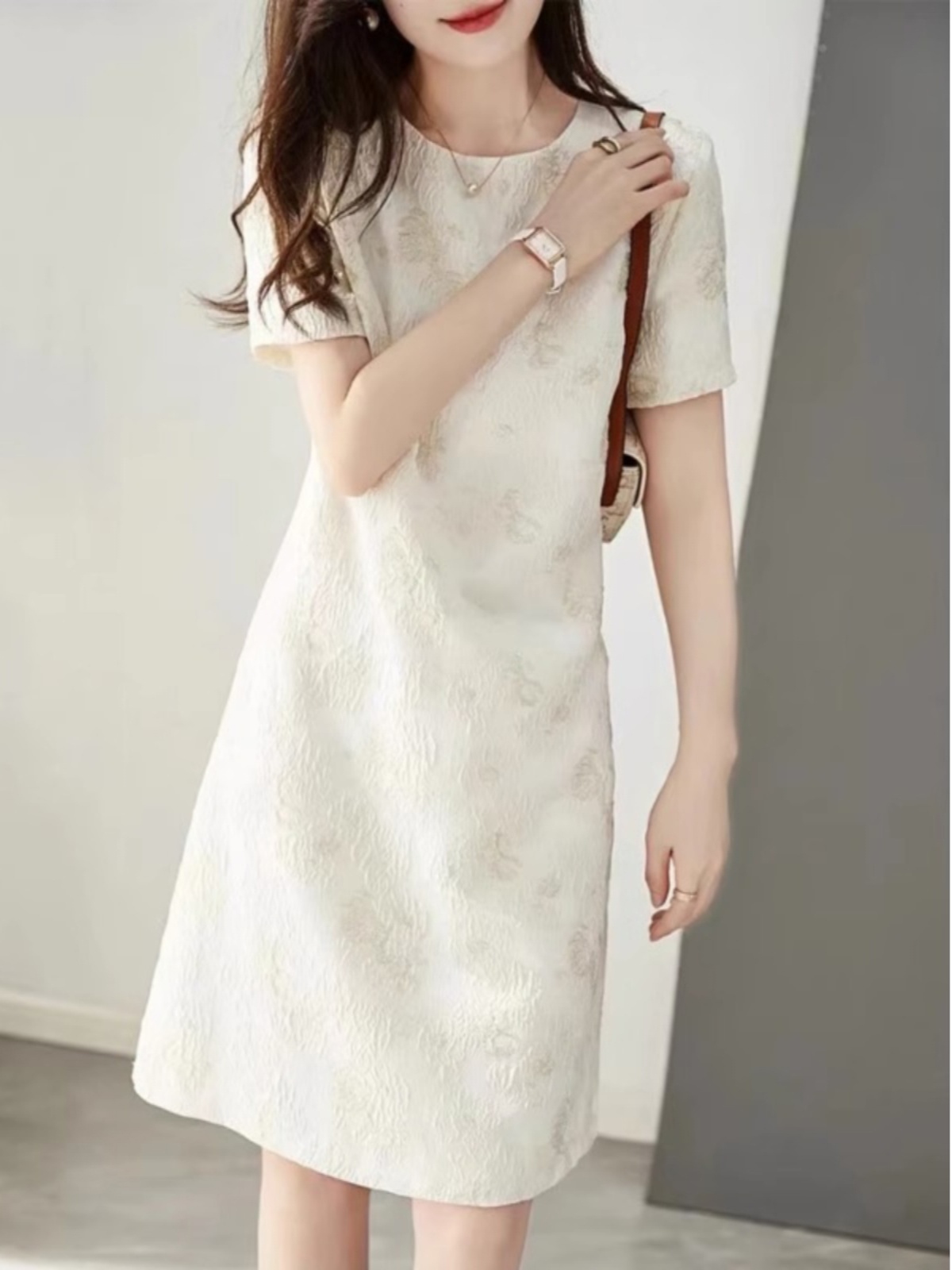 エレガントなスリムAラインストレートヘムサマードレス2026 - Summer Line Clothing Brand のレビューと価格